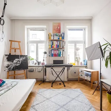 Fro-Media - Streetside Room 2 - Community Space Vienna Exterior photo